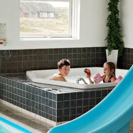 Luxus-poolhaus B5
